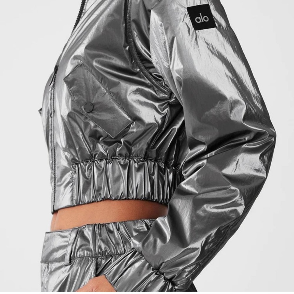 NWT ALO YOGA BOMBER JACKET & PANTS SET